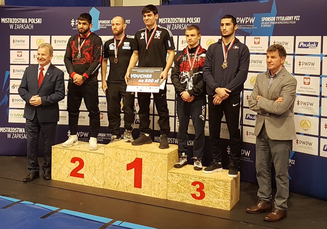 Silber bei der internationalen Polnischen Meisterschaft für Hassan Ismail